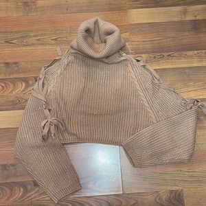 NWT Favlux Cropped Sweater